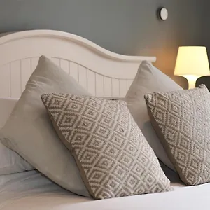 Stylish Loft By Promise Apartment Cardiff