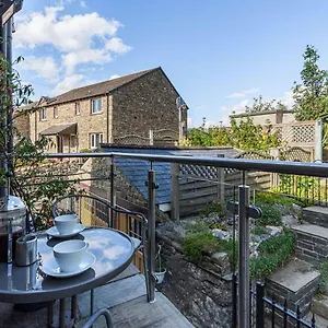 Highfield House - Uk40407 Holiday home