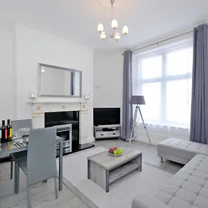 Orange Union Grove Apartment Aberdeen